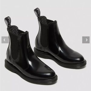 Dr. Marten Flora Chelsea Boots